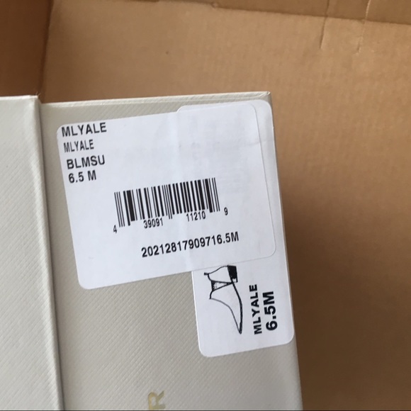 Marc Fisher Yale Chelsea Boot suede - Picture 2 of 8